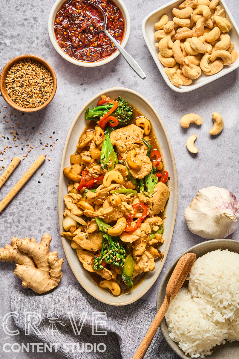 Ginger-Sesame Cashew Chicken Stir Fry