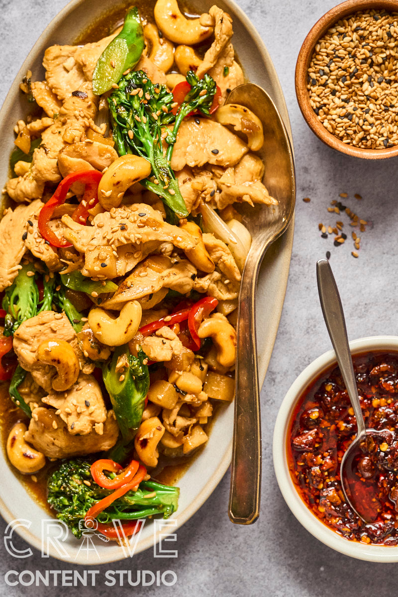 Ginger-Sesame Cashew Chicken Stir Fry