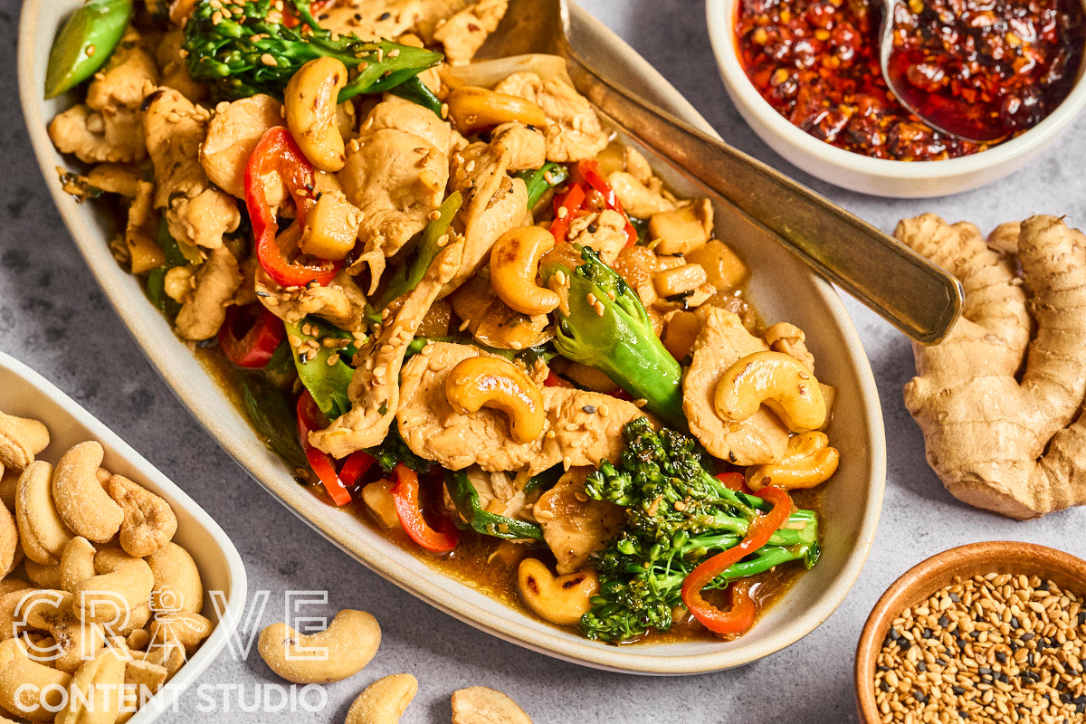 Ginger-Sesame Cashew Chicken Stir Fry