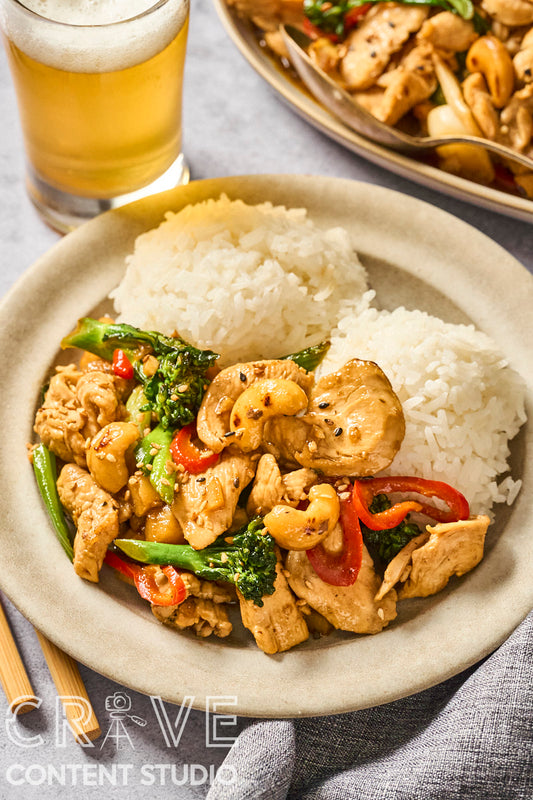 Stir-Fried Ginger Chicken with Broccolini, Peppers, and Cashews