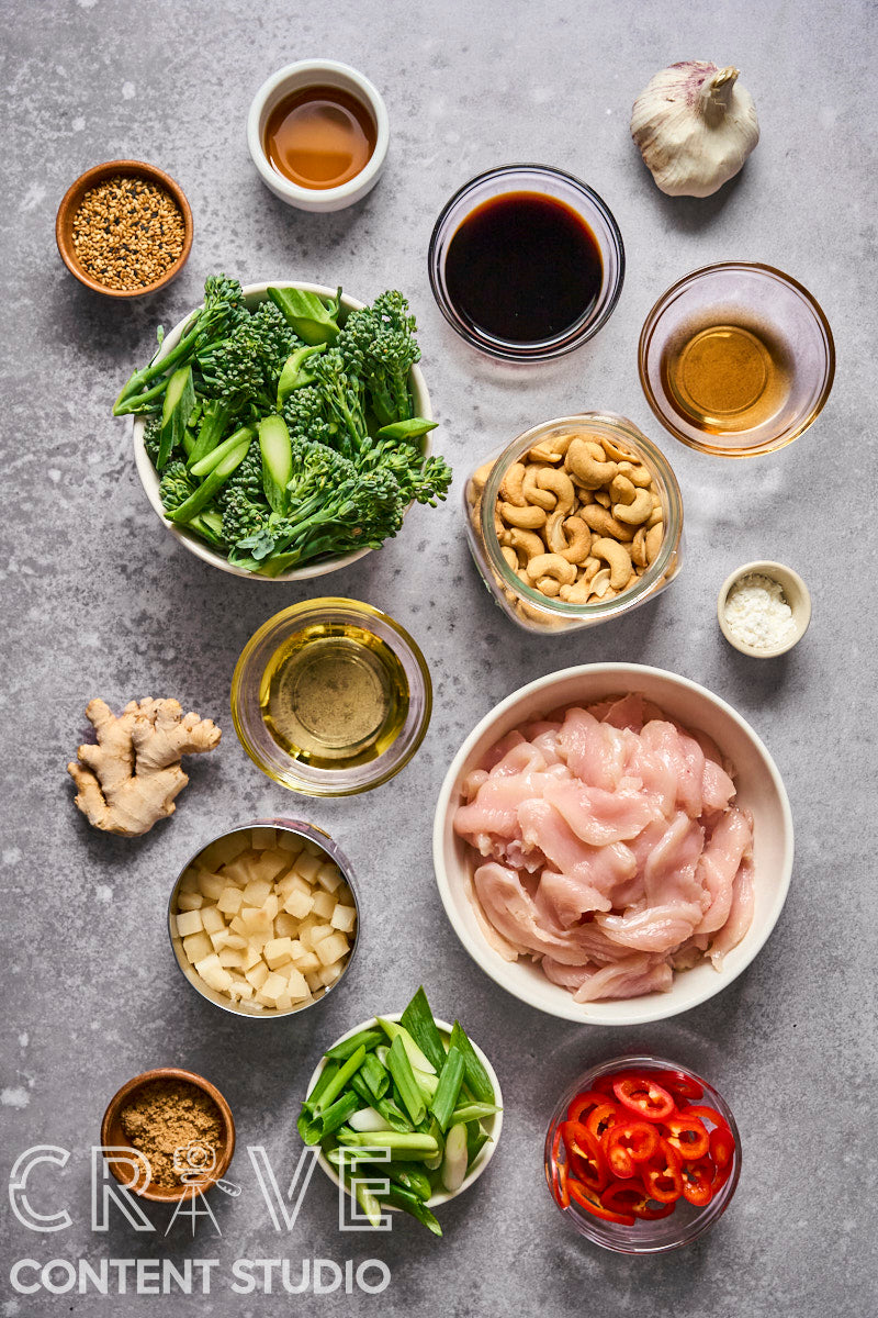 Ginger-Sesame Cashew Chicken Stir Fry