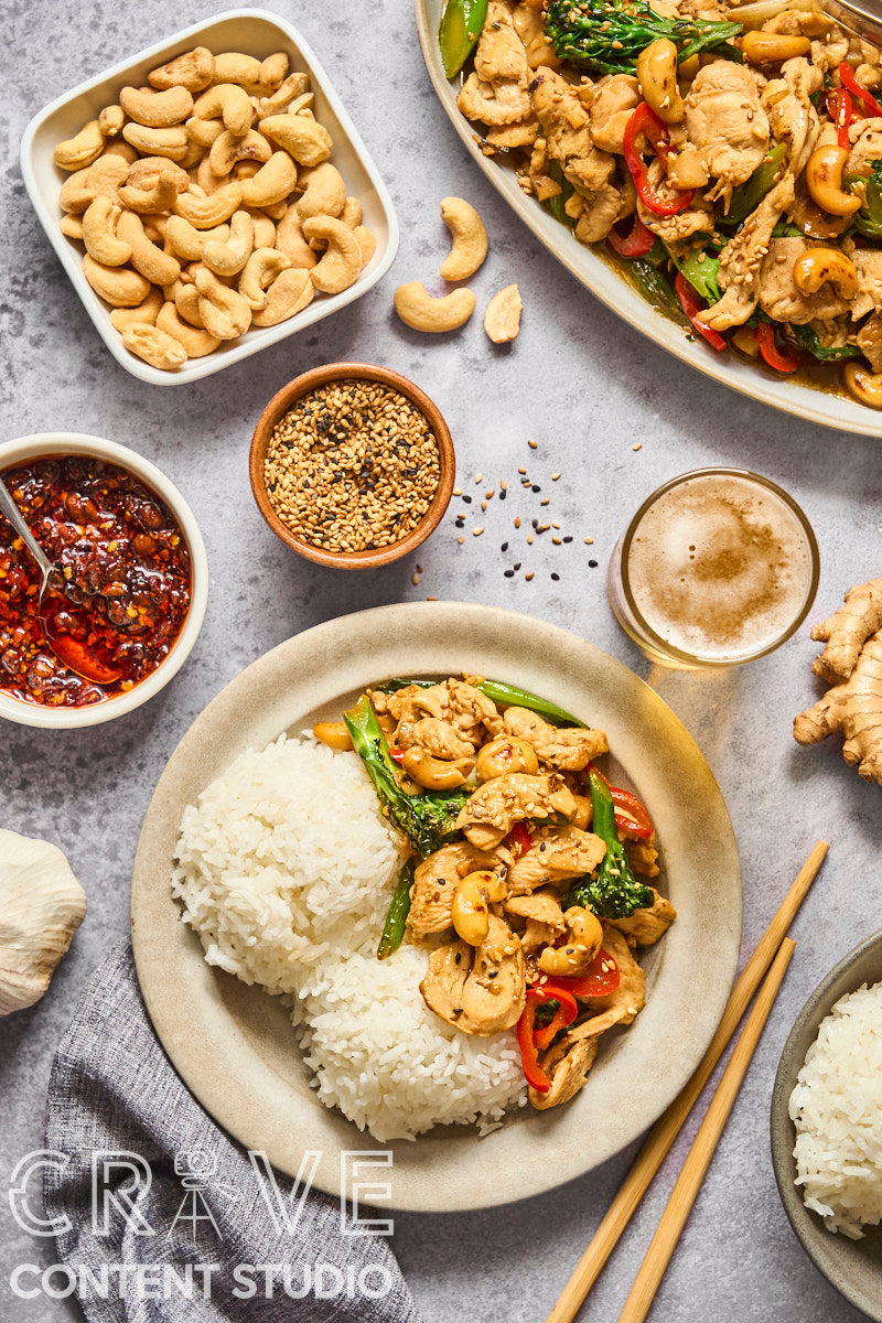 Ginger-Sesame Cashew Chicken Stir Fry