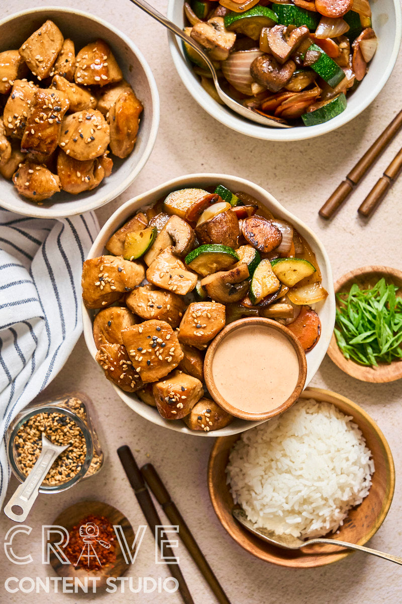 Hibachi Chicken & Vegetables with Yum Yum Sauce