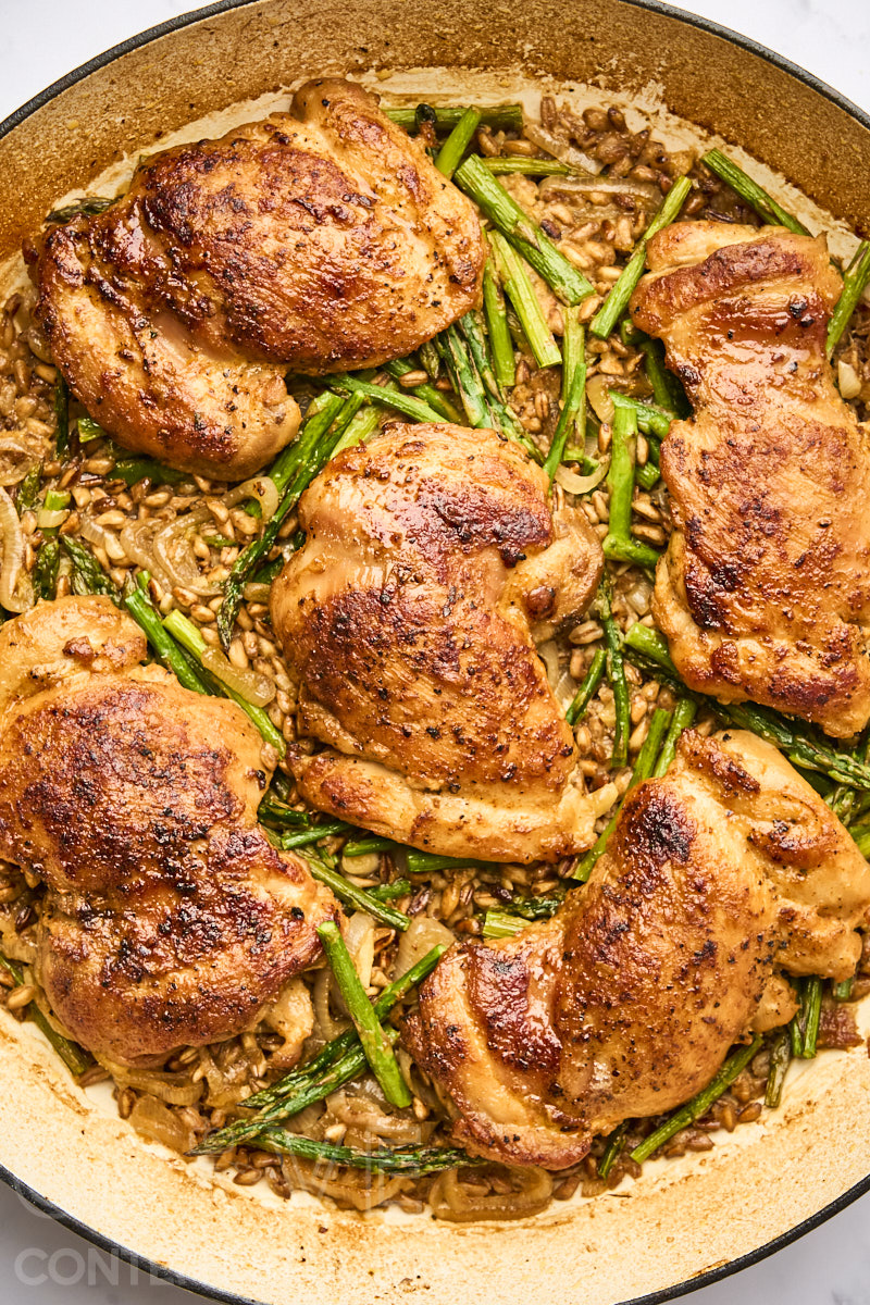 One-Pan Lemony Chicken with Farro and Asparagus