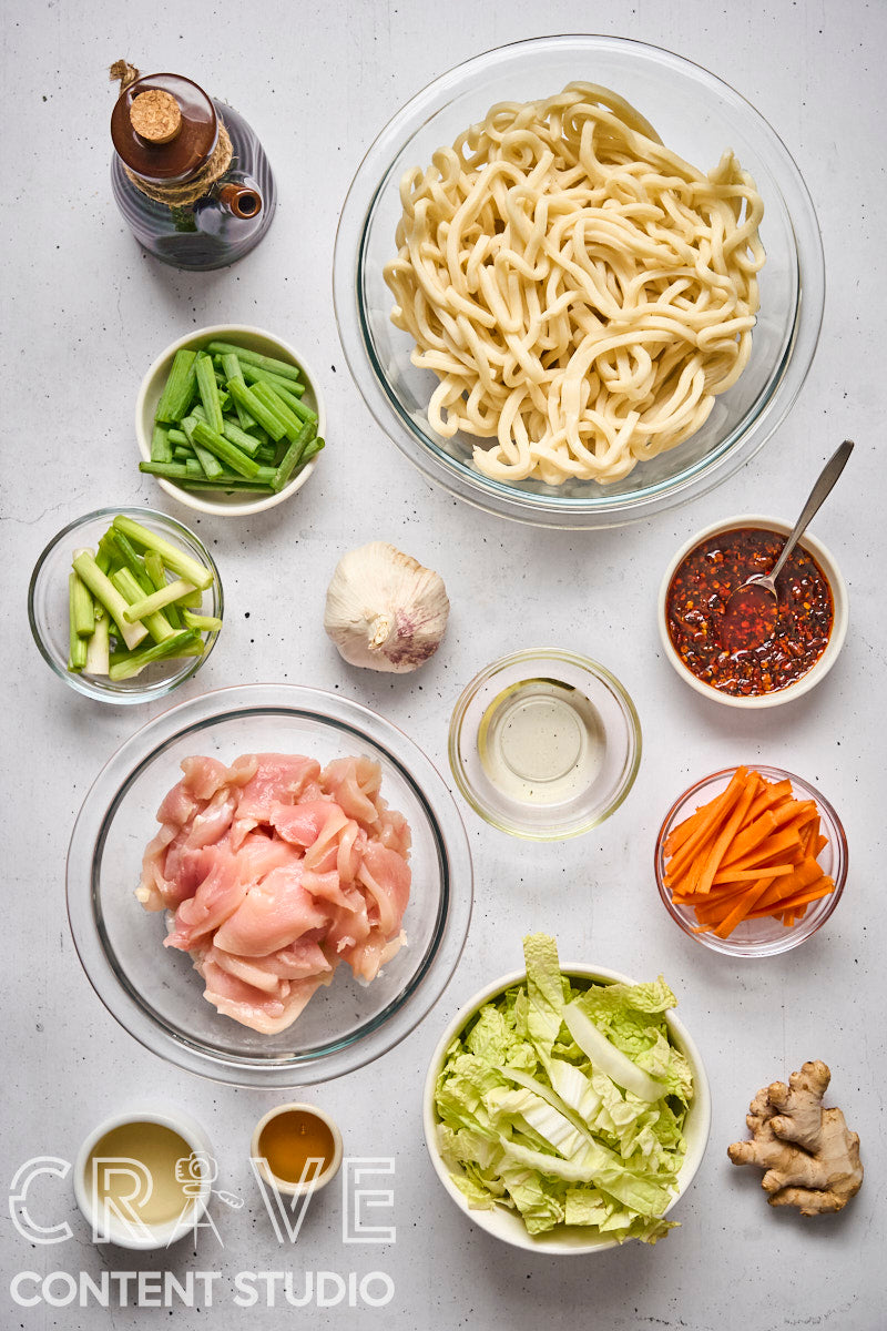 Spicy Ginger Udon Noodles with Chicken