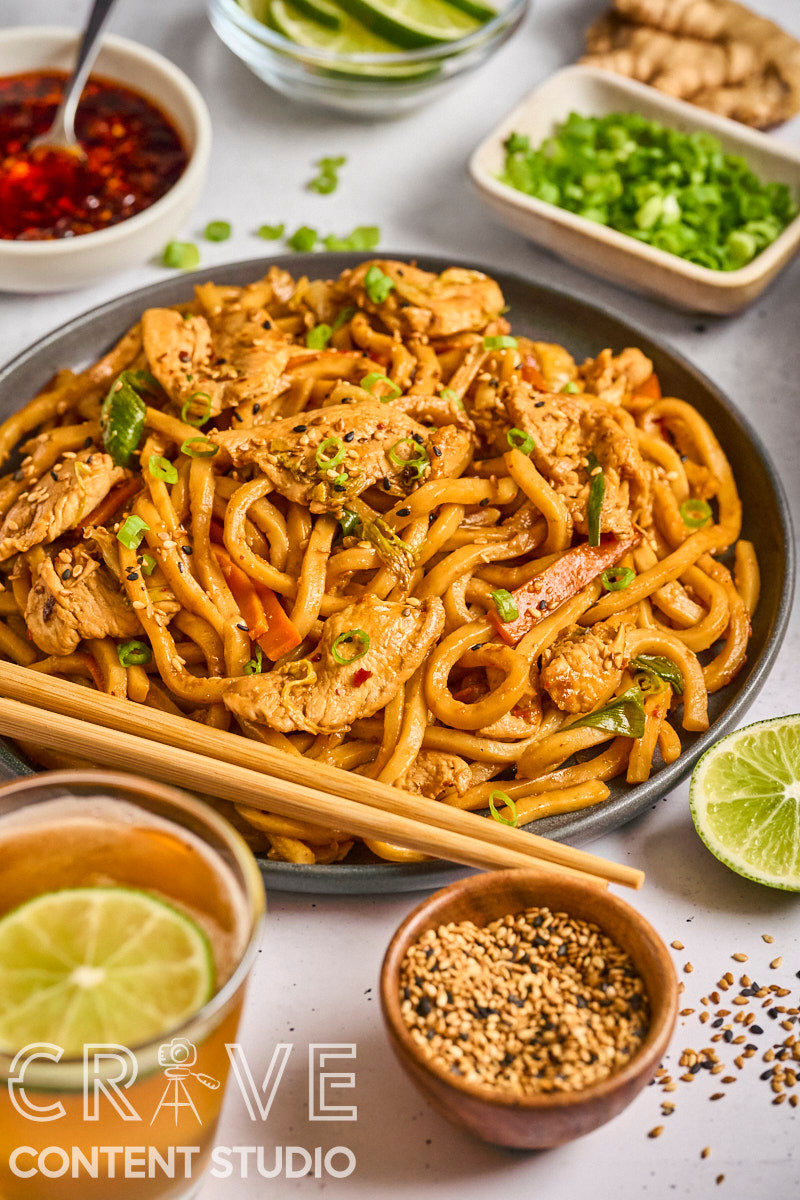 Spicy Ginger Udon Noodles with Chicken