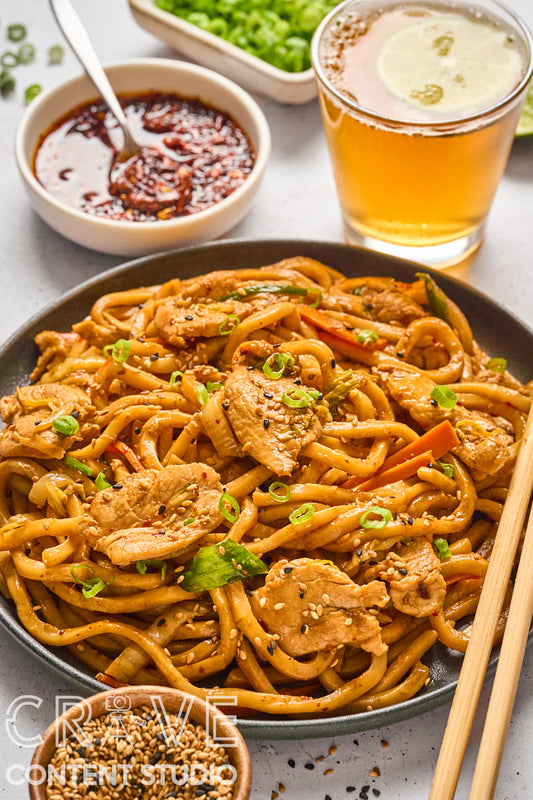 Spicy Ginger Udon Noodles with Chicken