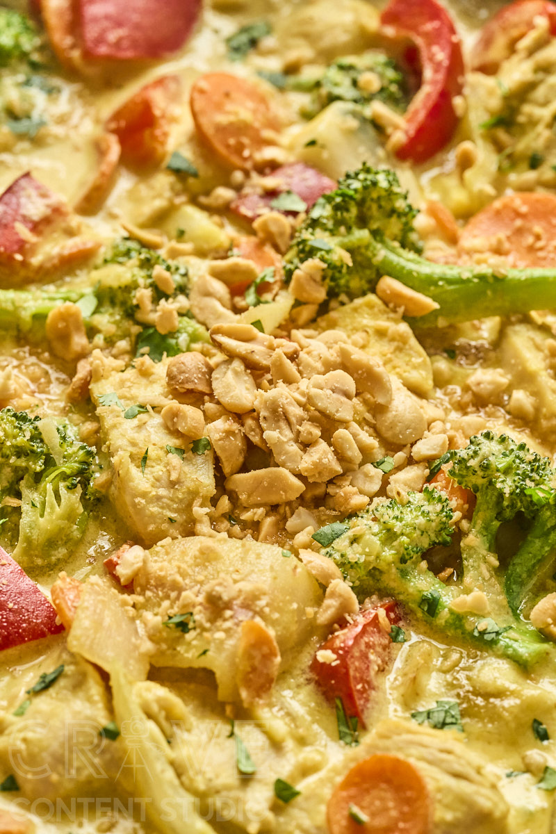 Thai-Style Yellow Curry with Chicken and Vegetables